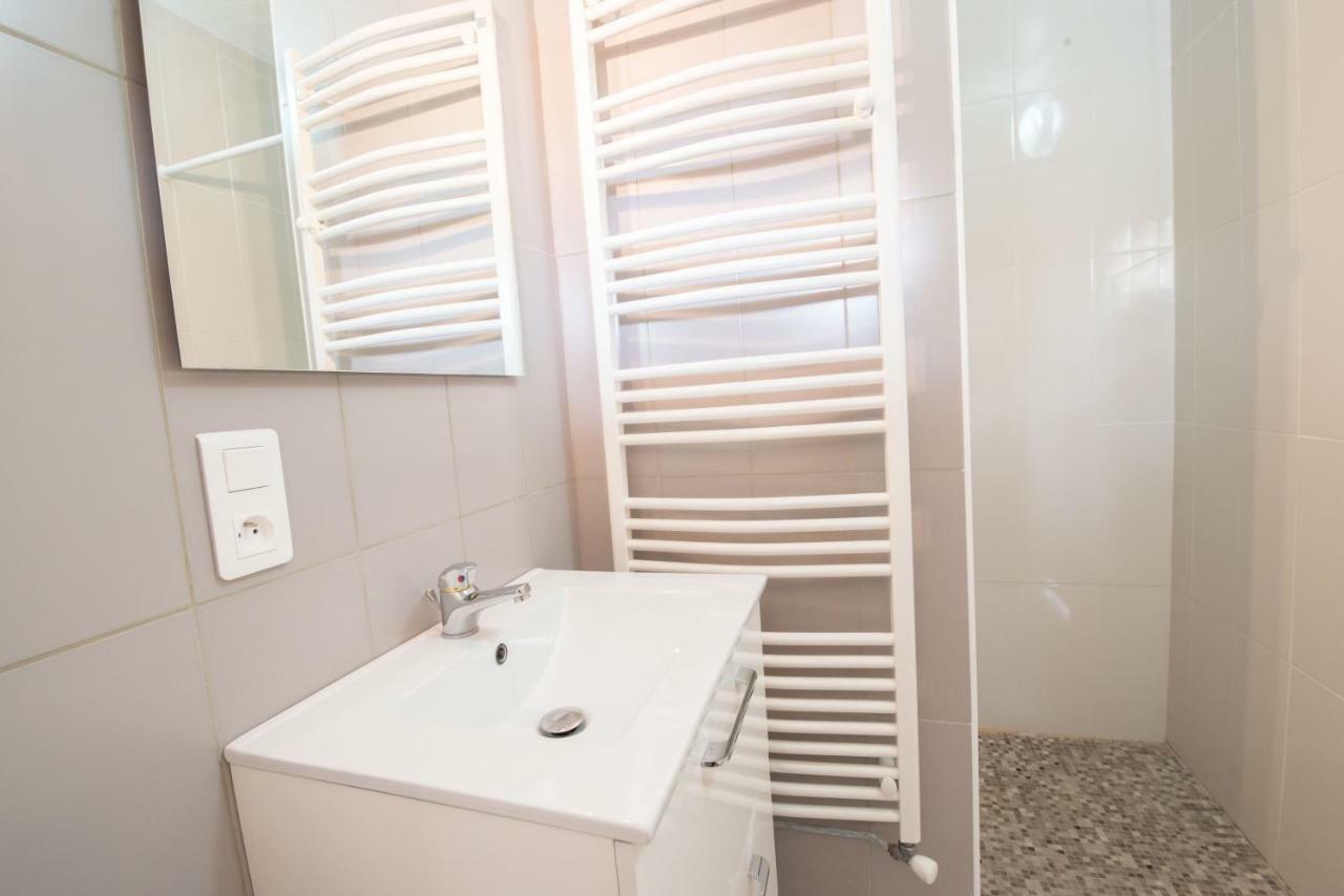 Villa "Les Cactees" Petite Residence De Tourisme Classee 3 Etoiles Antibes Exterior photo